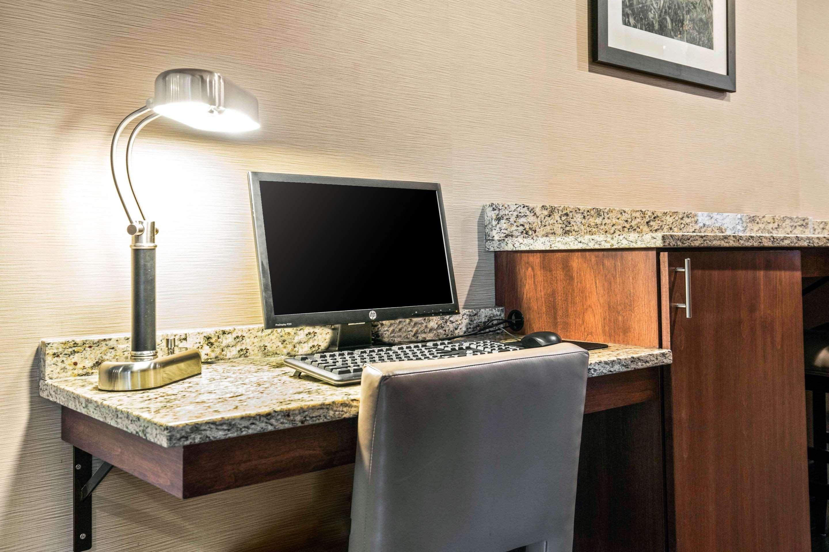 Comfort Inn La Porte Exteriér fotografie